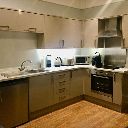 Stylish Flat In Yeovil Somerset エクステリア 写真